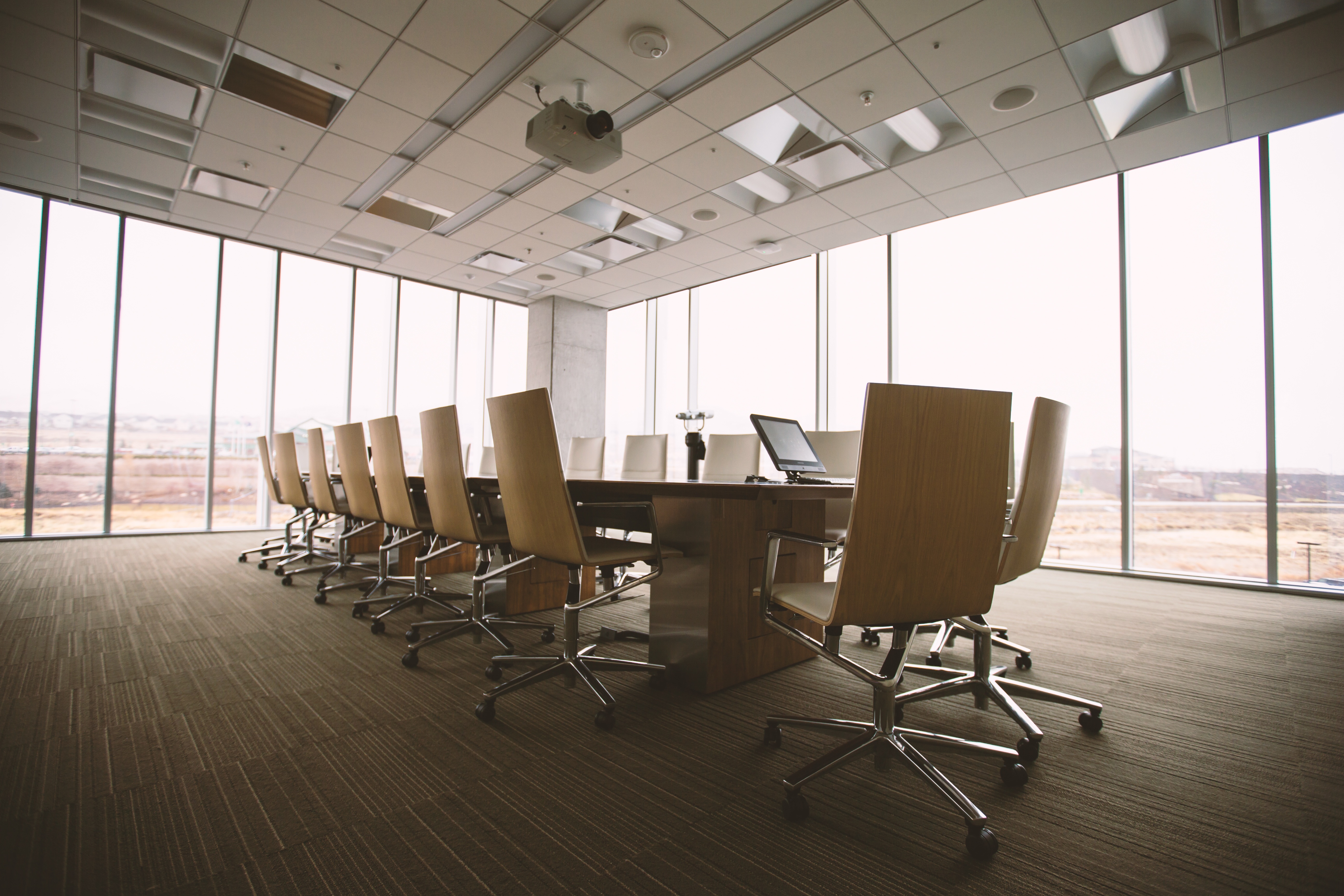 kanyesconferencetable
